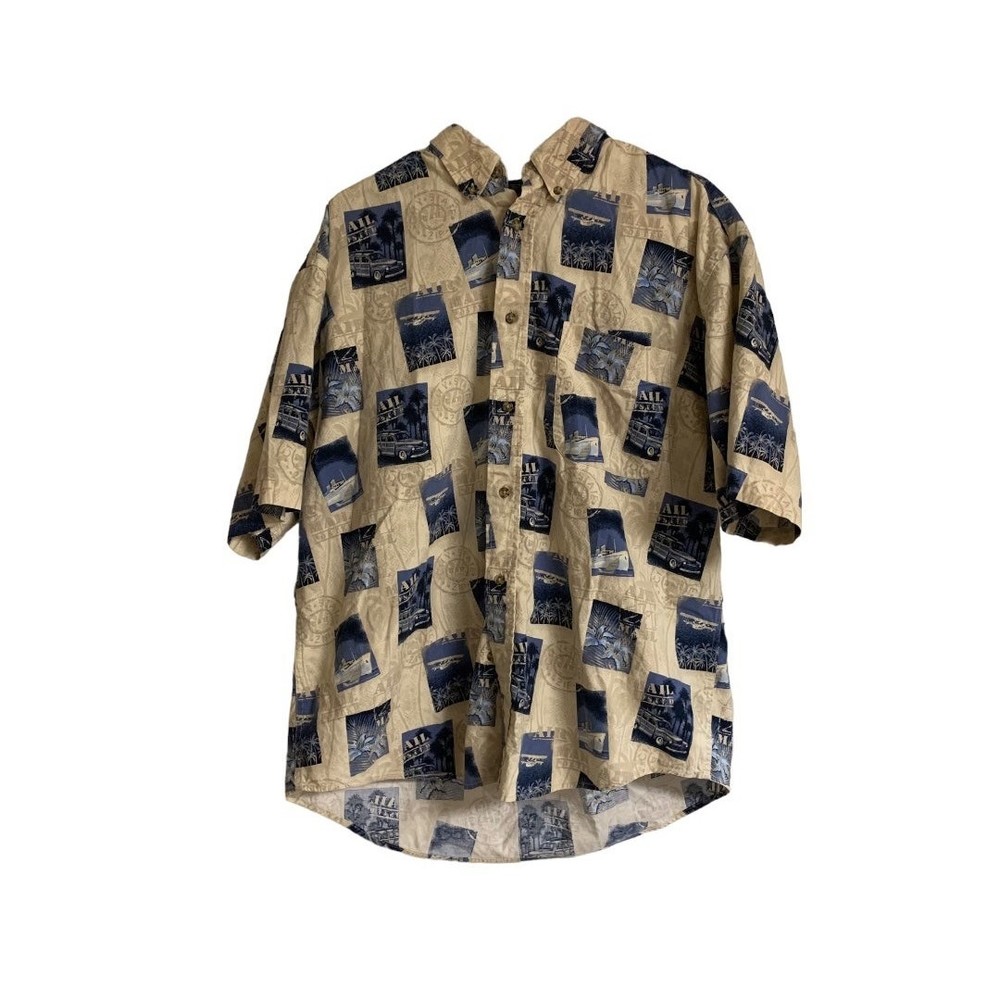 Puritan Men’s Short Sleeve Button Up Shirt Size Large